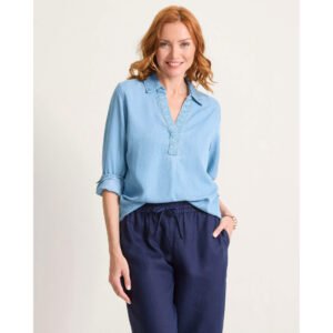 Tommy Bahama Women's Chambray O'Lei Embroidered Popover Top - Light Indigo Wash